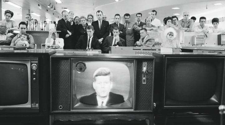 Ukraine: Will US Back Off as Russia Did on Cuba?