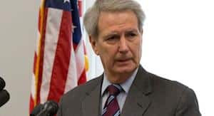 Rep. Walter Jones Challenges McConnell and Boehner on Giving Obama Fast Track Authority