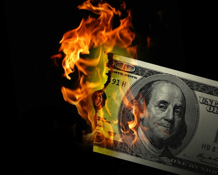 Larry Summers: ‘It’s Time to Kill the $100 Bill’