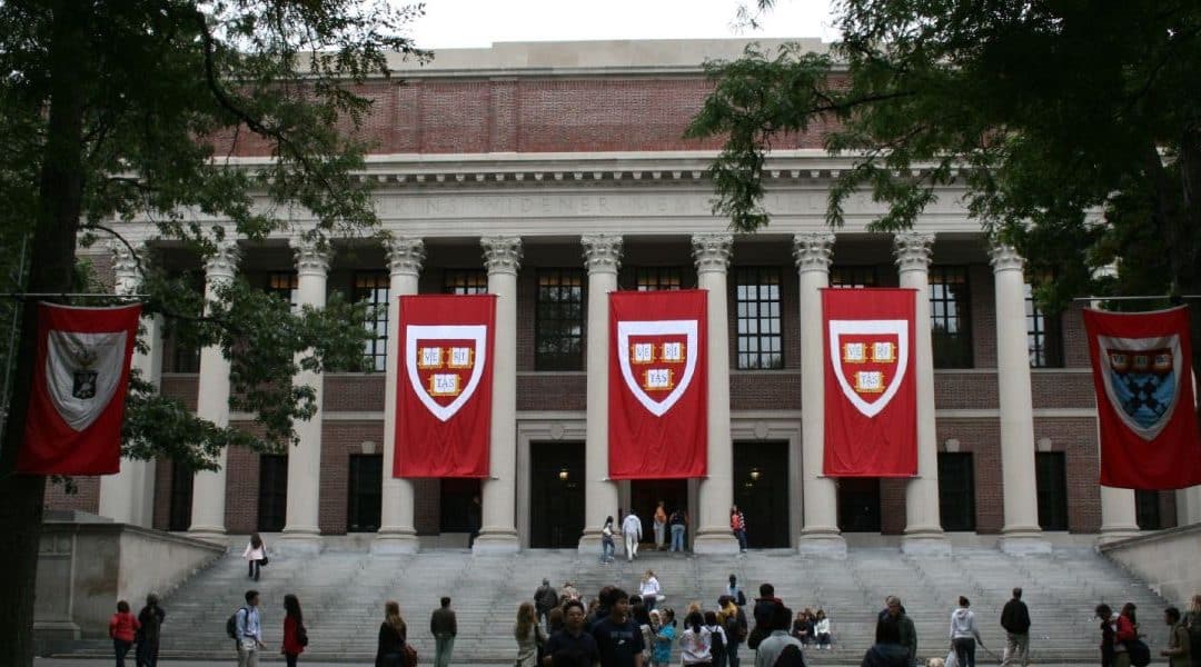Crimson Tide: Only One-Third of Harvard Students Feel Comfortable Speaking About Controversial Subjects