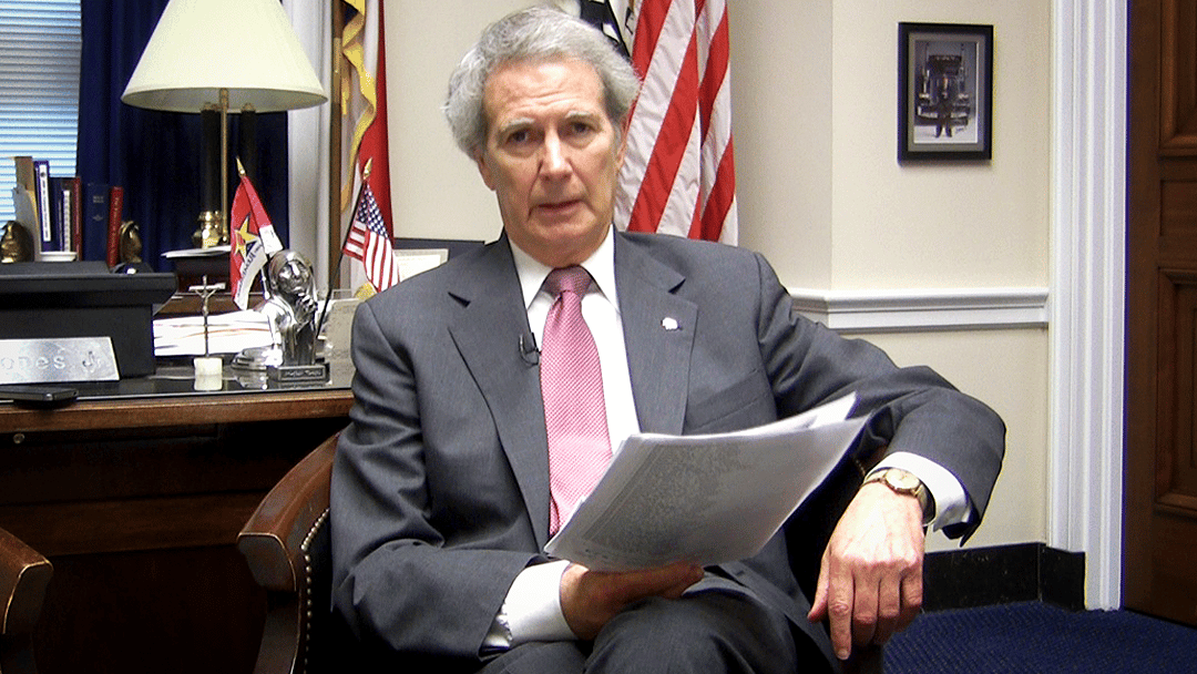 The Congressman Who Has Sent Thousands of Letters to Families of US Troops Killed in Wars