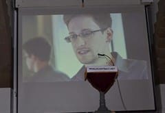Ron Paul to President Obama: Snowden is Perfect Example for Granting Clemency