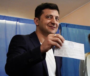 Ukraine Election – Voters Defeat Second Color Revolution