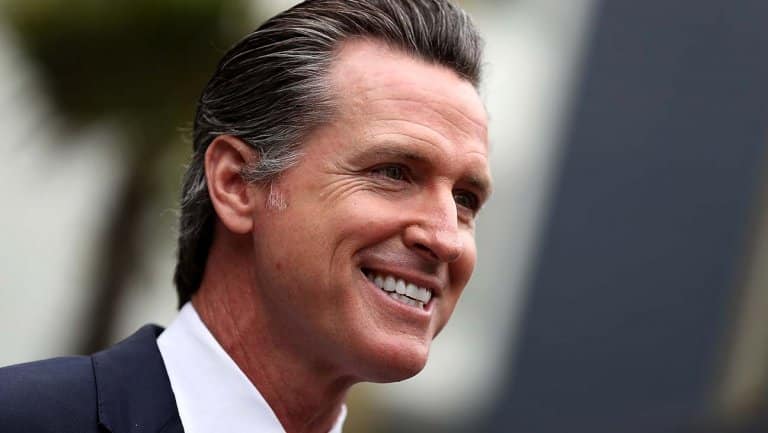 California Bill on Governor’s Desk Puts in Jeopardy Medical Licenses of Doctors Who Do Not Toe the Line on Coronavirus