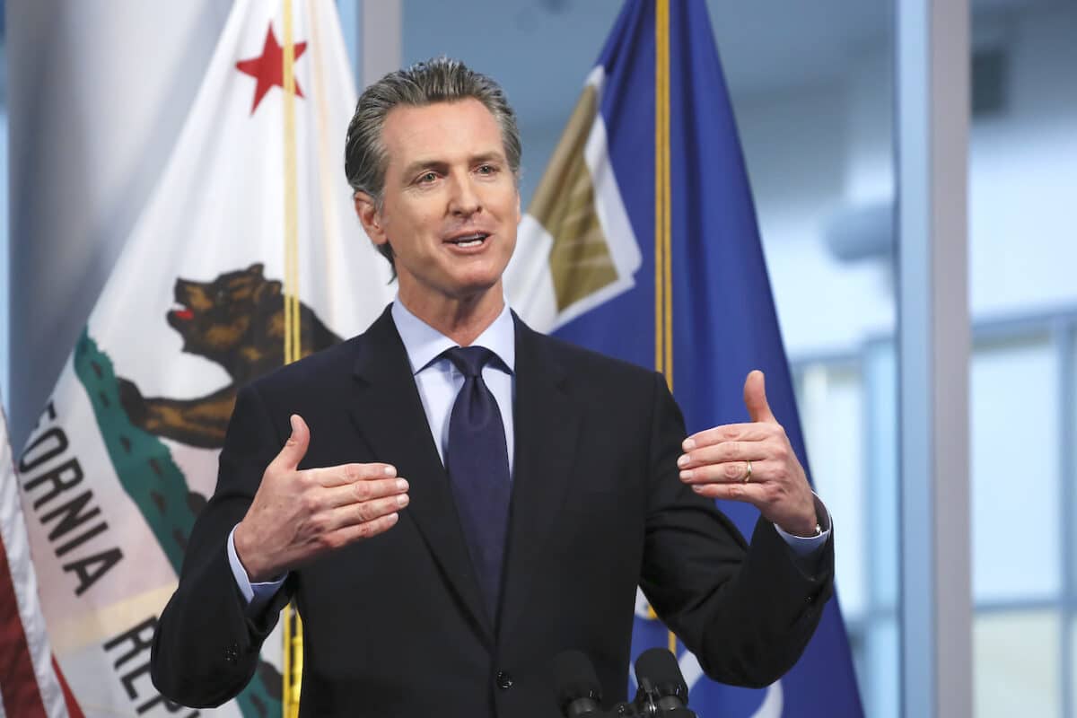 Mask-pushing California Politicians Being Hypocritical Again