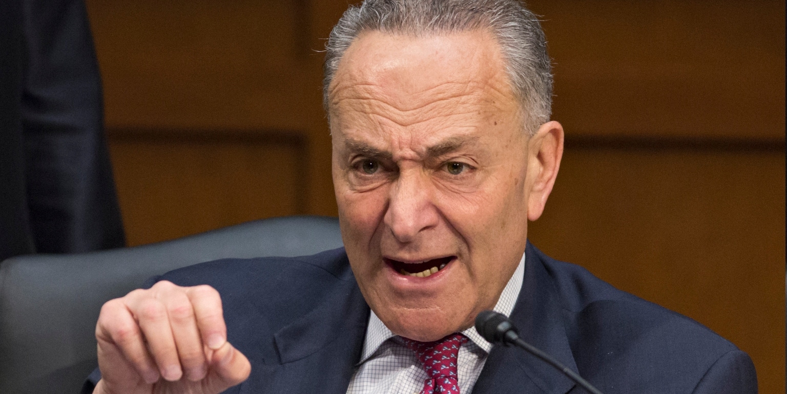 schumer-pointing-jpg