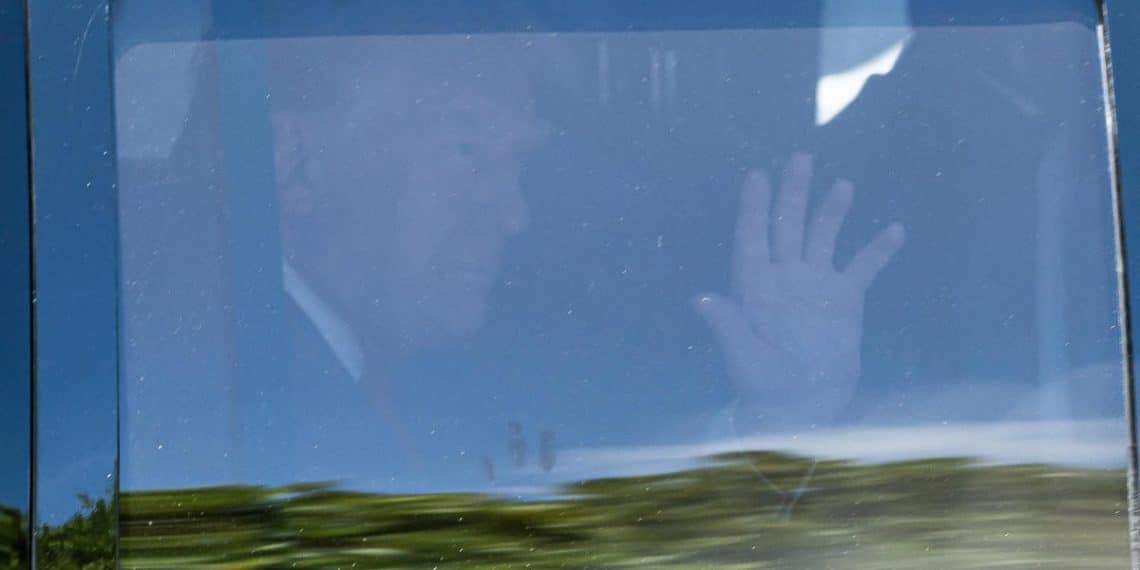 trump-in-car-indictment-jpg