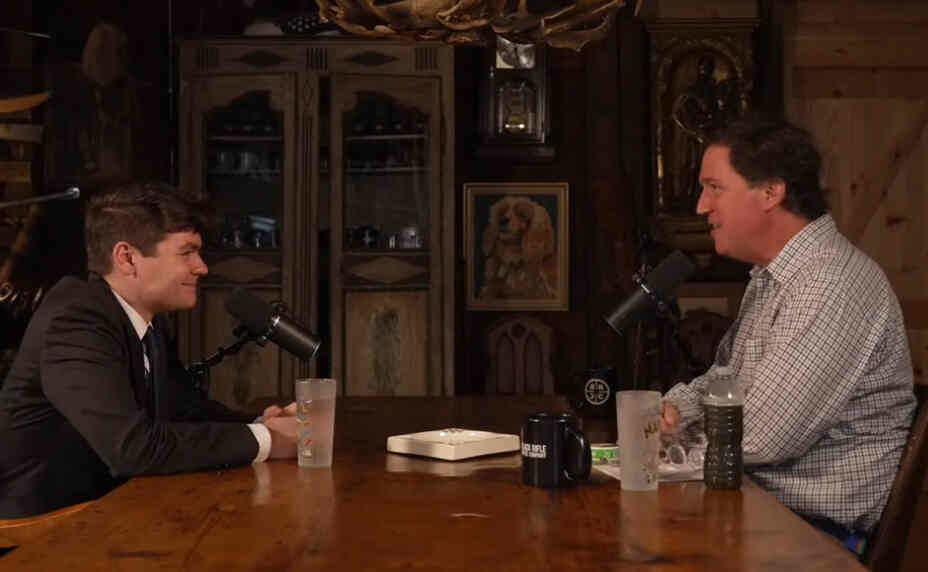 Tucker Carlson Dines With Zacchaeus